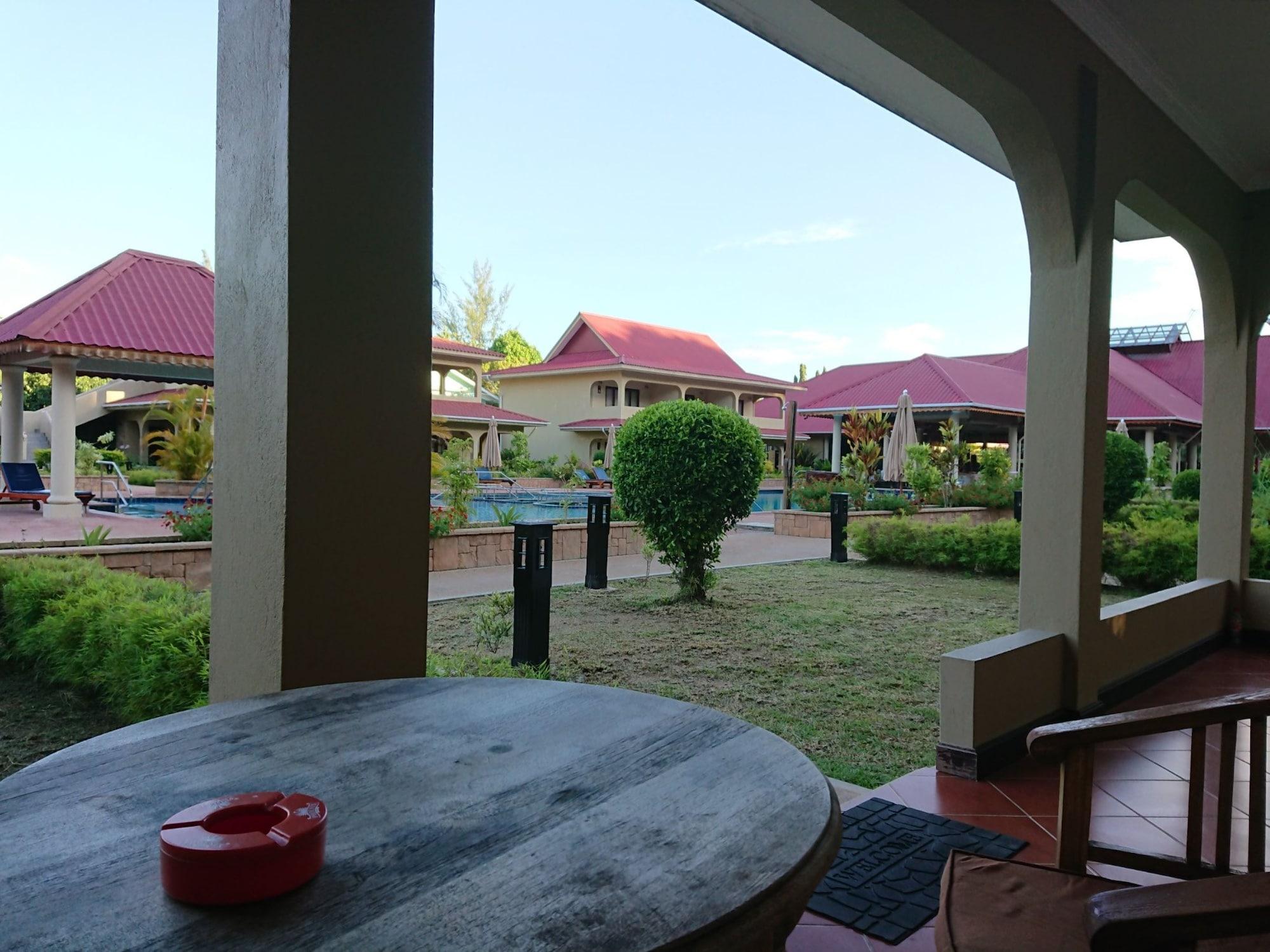 Oasis Hotel Restaurant & Spa Grand Anse  Ngoại thất bức ảnh