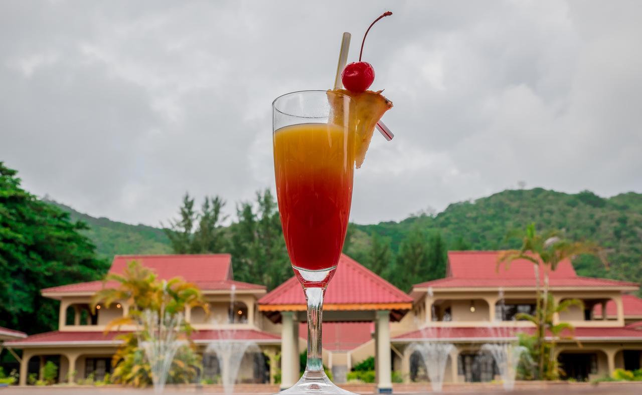 Oasis Hotel Restaurant & Spa Grand Anse  Ngoại thất bức ảnh