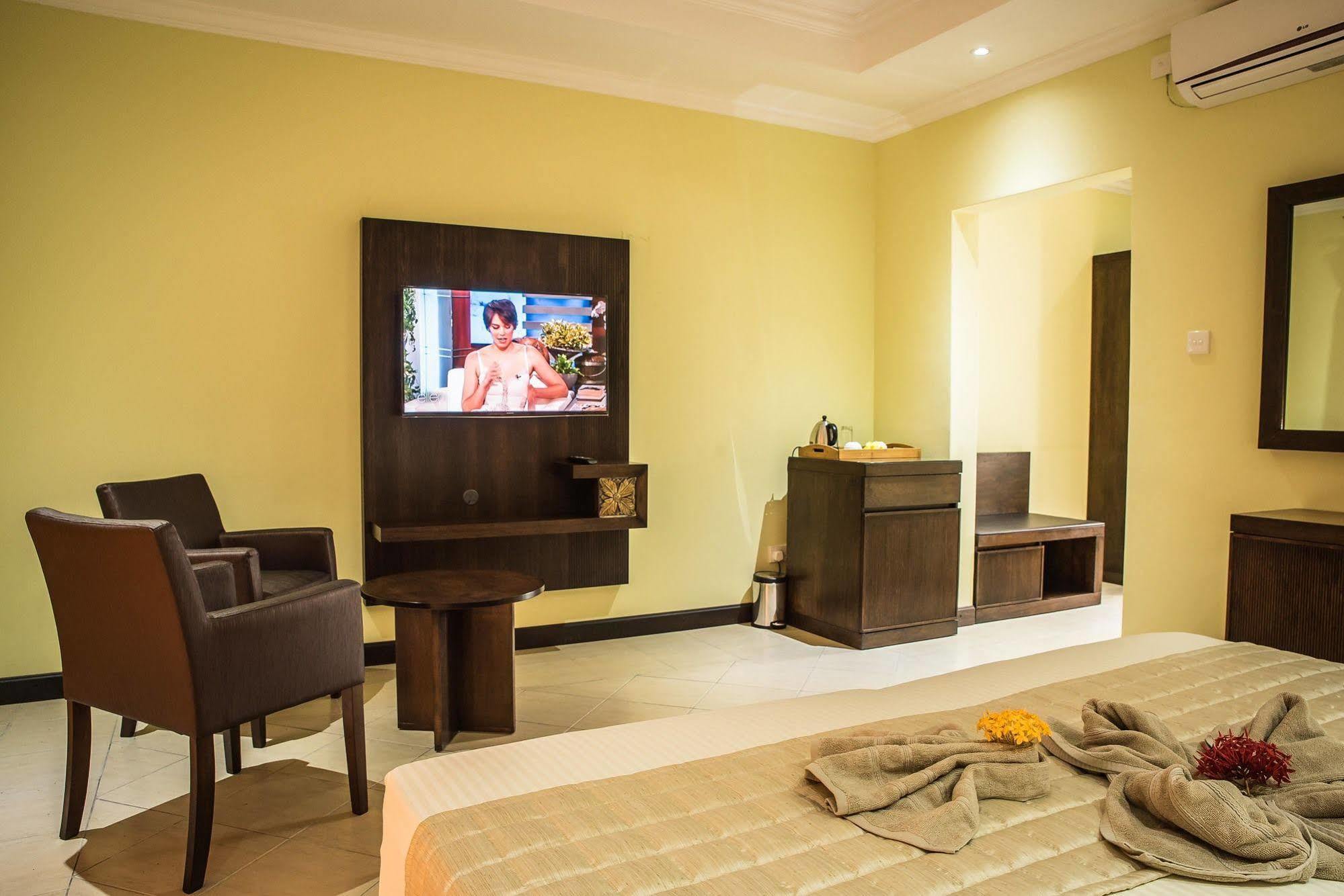 Oasis Hotel Restaurant & Spa Grand Anse  Ngoại thất bức ảnh
