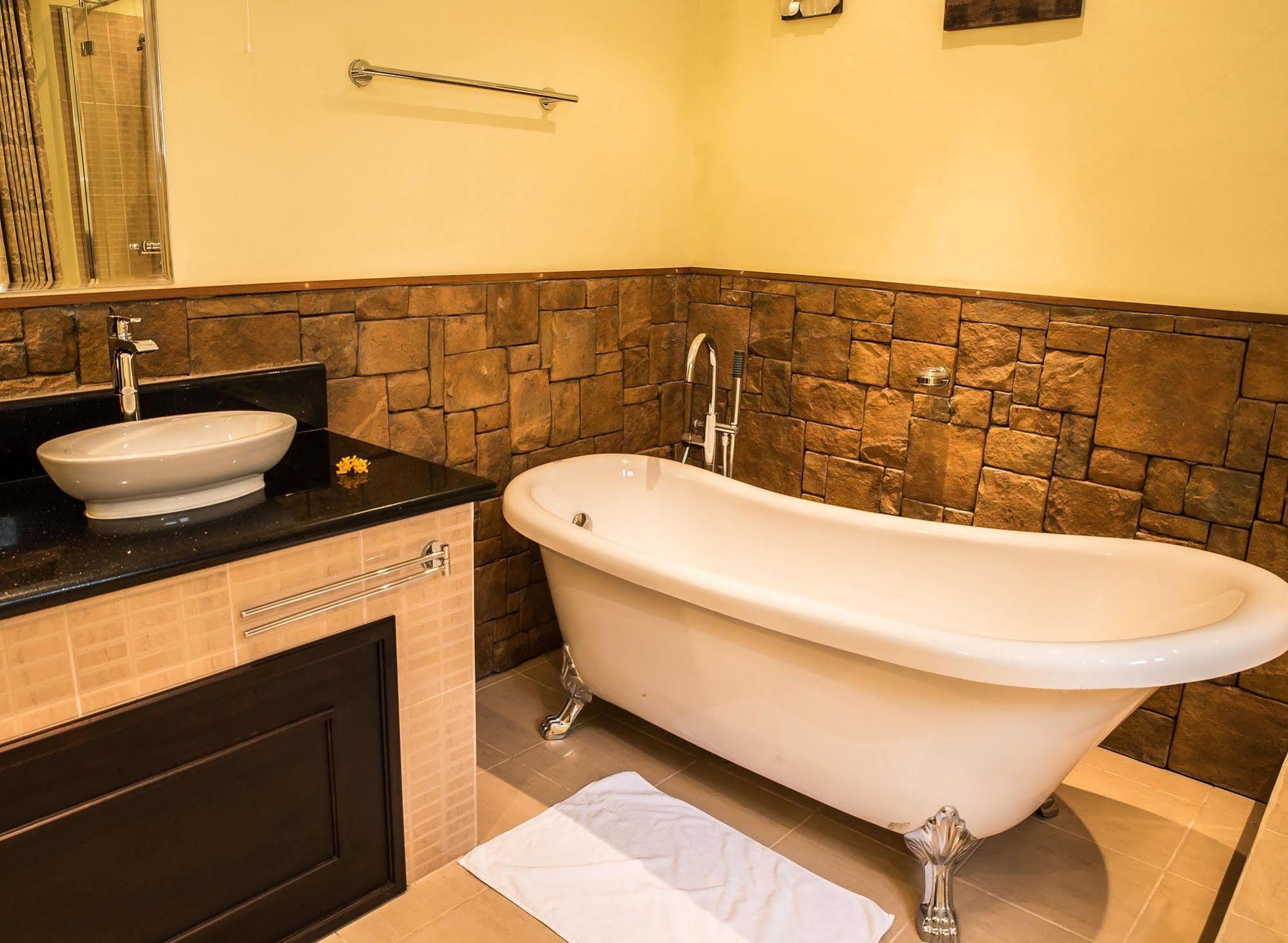 Oasis Hotel Restaurant & Spa Grand Anse  Ngoại thất bức ảnh
